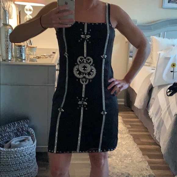 Black beaded dress - Picture 4 of 7